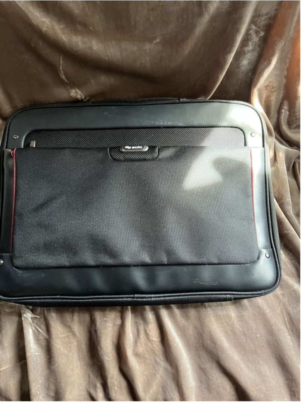 Solo Red Padded Laptop Computer Case BRAND NEW SEE PHOTOS , NICE